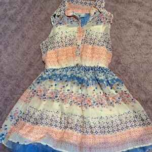 Girls dress